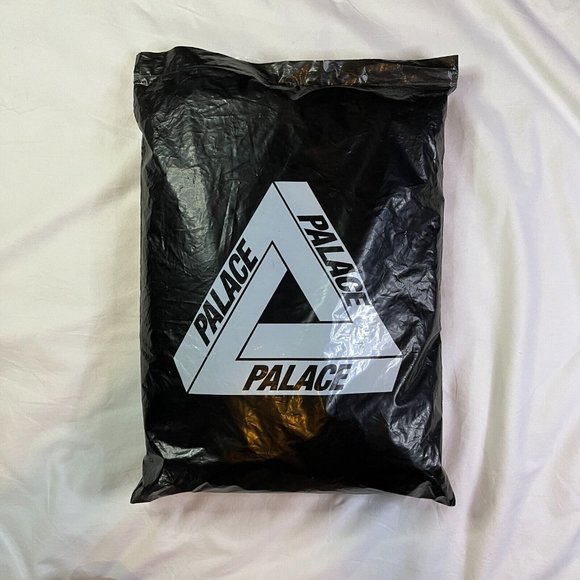 Palace Tri-Mesh Hood Black Tri-ferg Logo - Picture 4 of 10